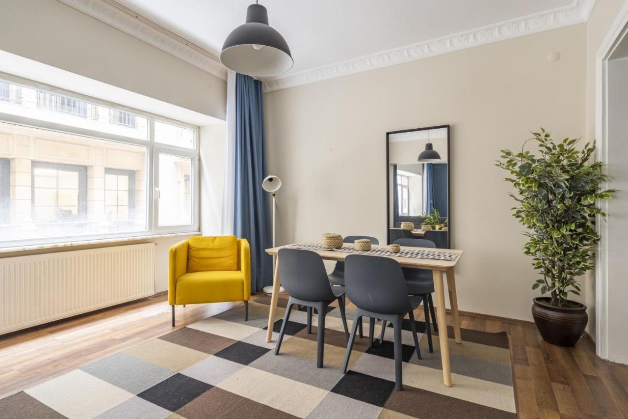 Ferienwohnung Modern Flat Near Popular Attractions In Beyoglu Istanbul Exterior foto