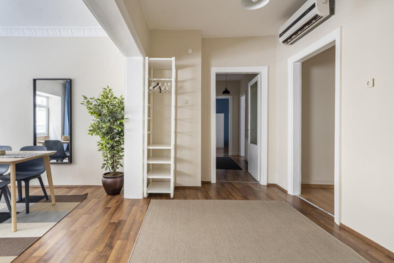 Ferienwohnung Modern Flat Near Popular Attractions In Beyoglu Istanbul Exterior foto
